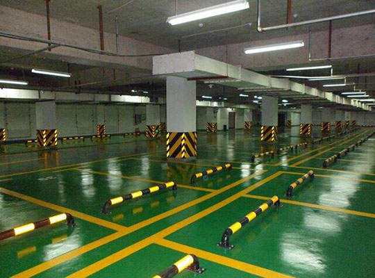 地坪如果開裂，中山地坪漆施工公司會(huì)怎么處理